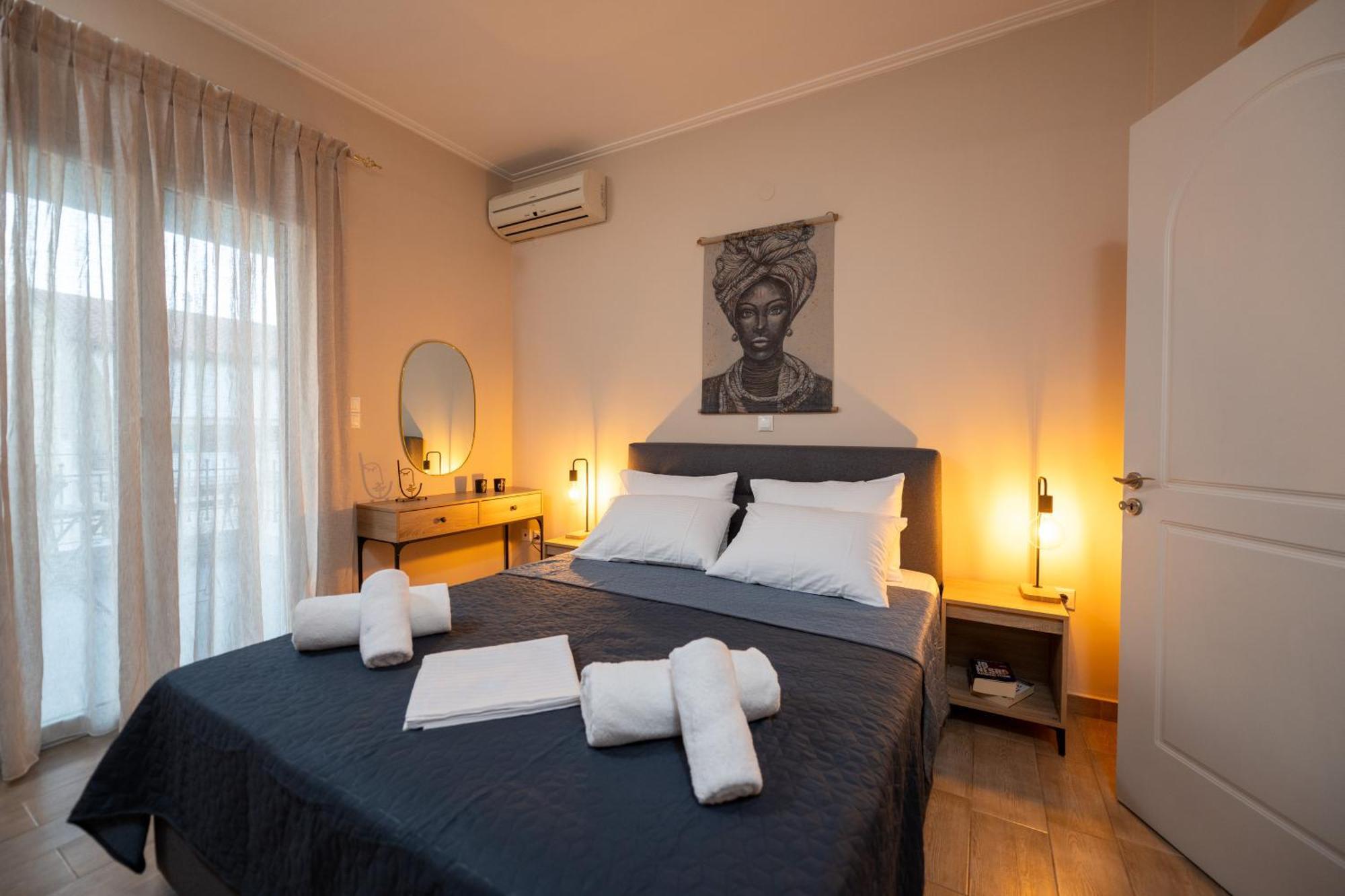 Il Centro Apartment Aigio Esterno foto