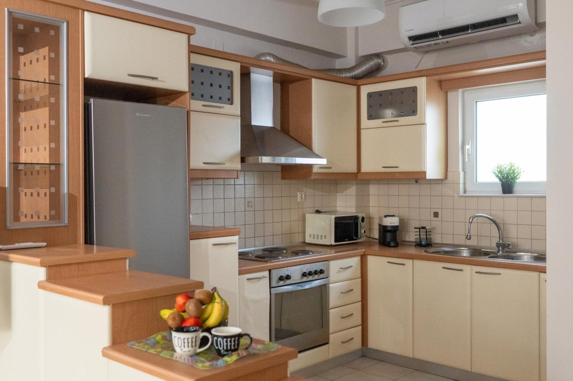 Il Centro Apartment Aigio Esterno foto