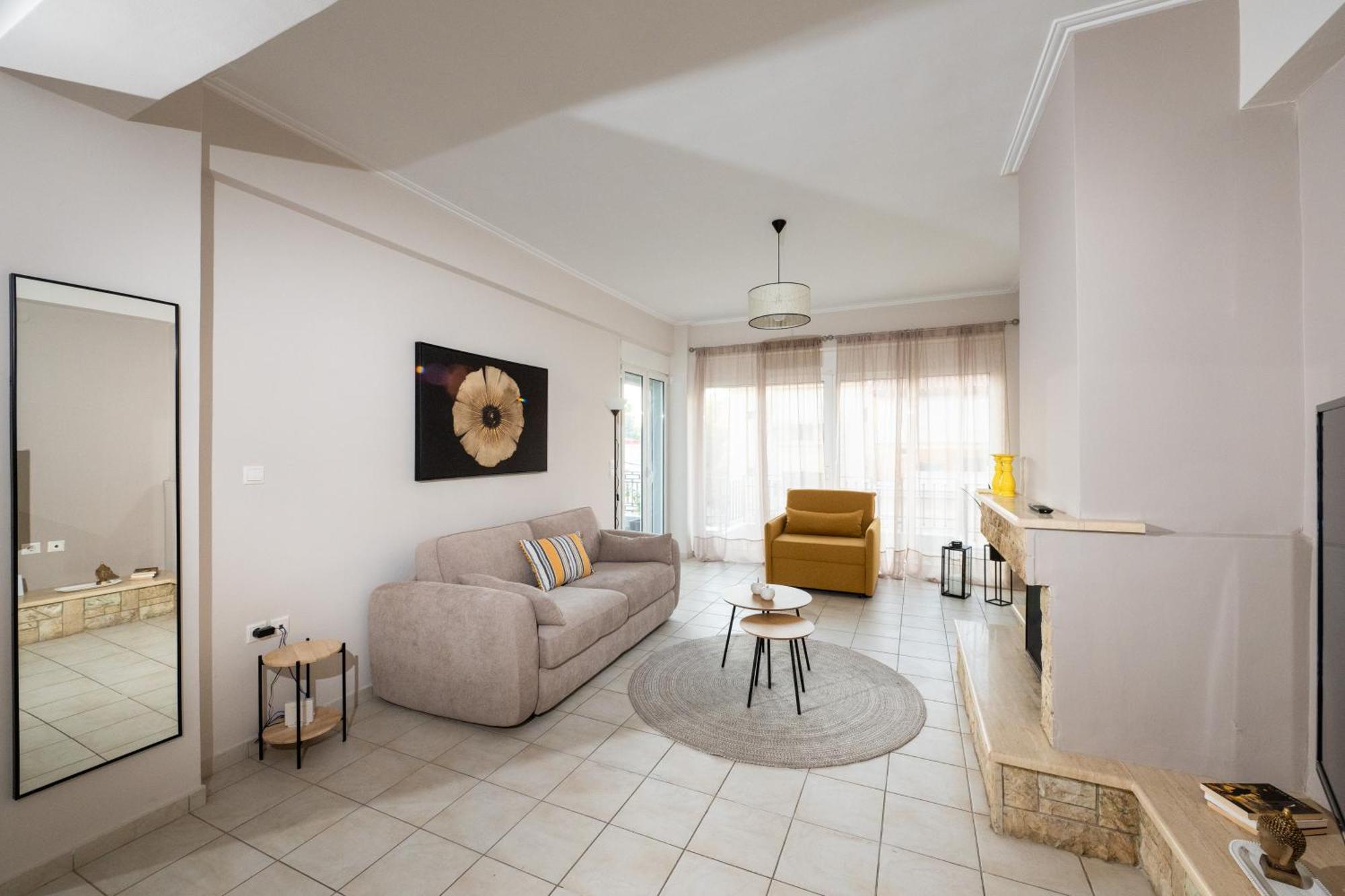 Il Centro Apartment Aigio Esterno foto